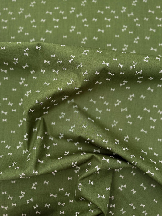 Flights of Fancy Fern – Premium Cotton by the Yard – MIDSUMMER Collection by Sharon Holland – Art Gallery Fabrics, Floral Print