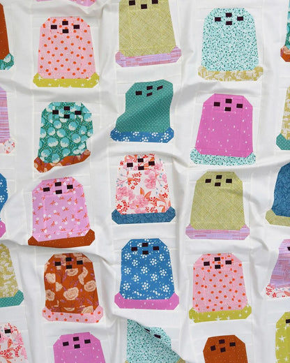 Thimbles Quilt Pattern (Printed) by Pen + Paper Patterns | Throw Size Quilt | Beginner Friendly