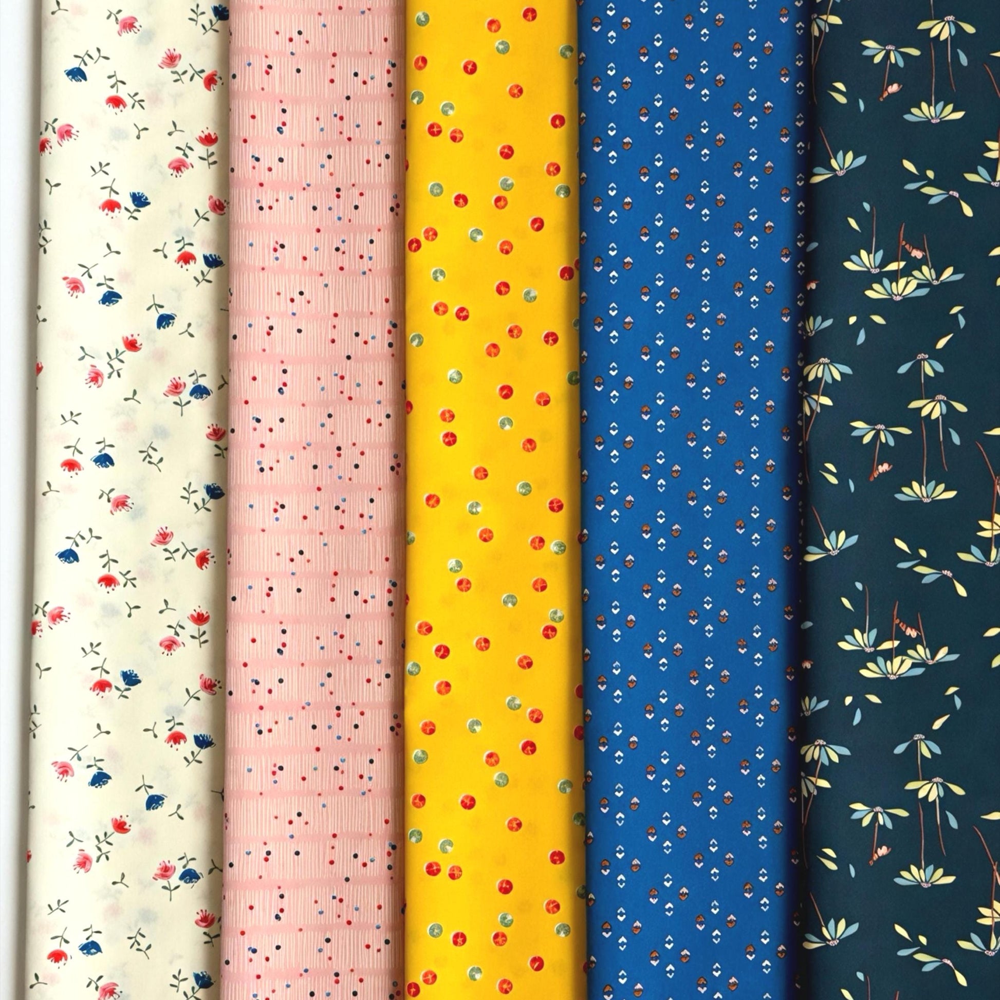 Minimo Sweet Blush Fabric Bundle – Soft Pink Cream Quilt Fabrics – 5 Piece Fat Quarter Set – Floral Cotton Bundle
