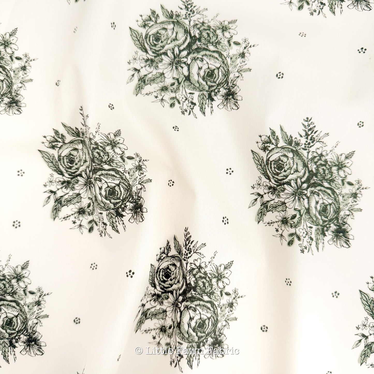 Green Fabric Bundle, Fat Quarter Bundle, Woodland Fabric Set , 6-Piece Evergreen Quilt Fabric, Cottagecore Fabric Bundle